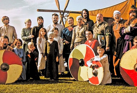 Link to the Danelaw Vikings website