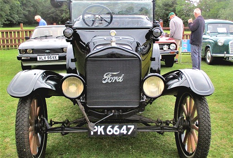 Link to the Cornwall Vintage Vehicle Society website